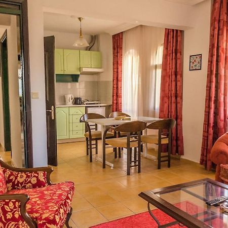 Maxwell Holiday Club Мармарис Екстериор снимка