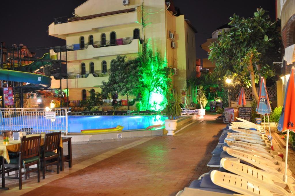 Maxwell Holiday Club Мармарис Екстериор снимка