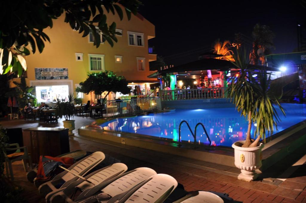 Maxwell Holiday Club Мармарис Екстериор снимка