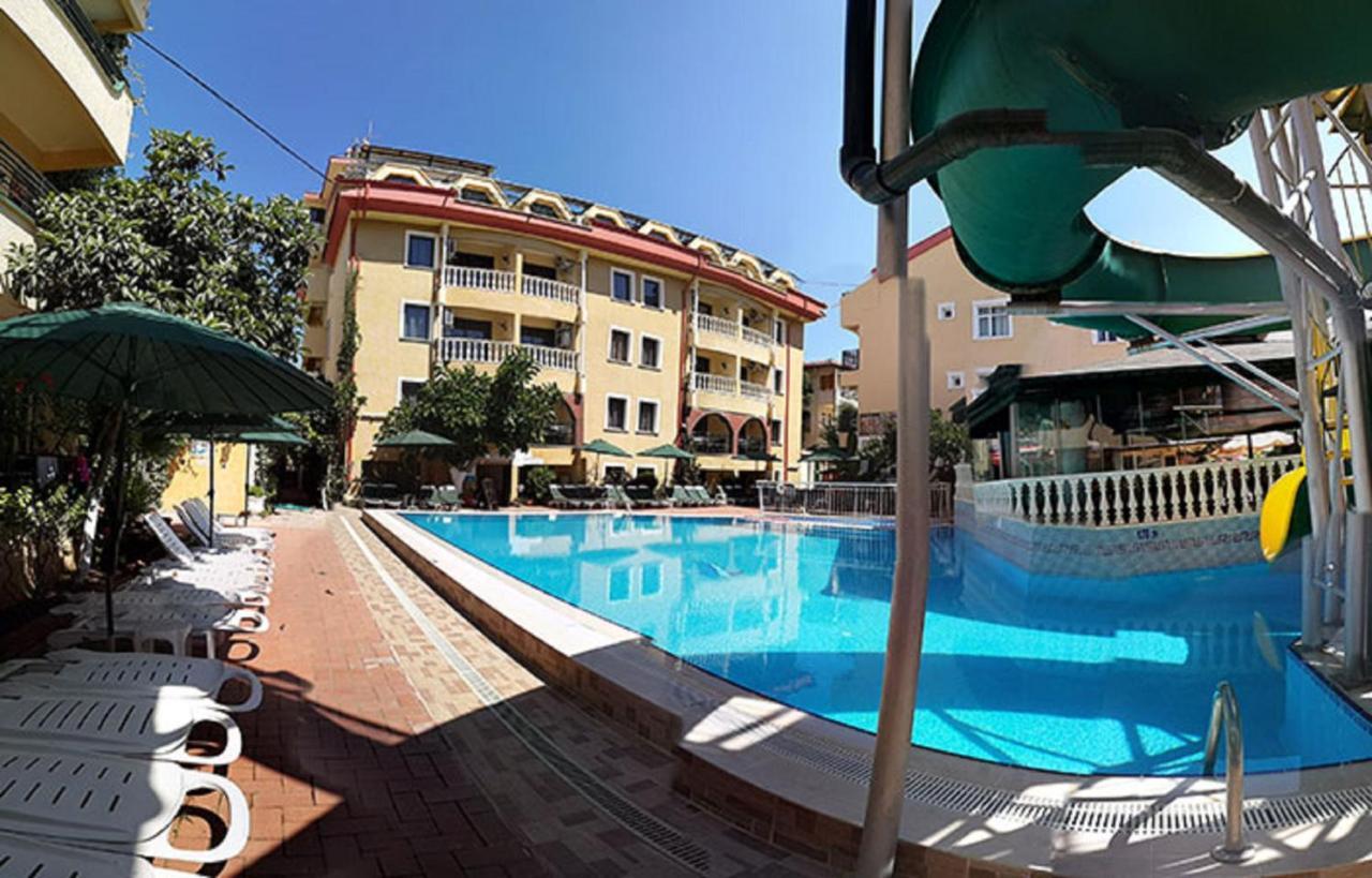 Maxwell Holiday Club Мармарис Екстериор снимка