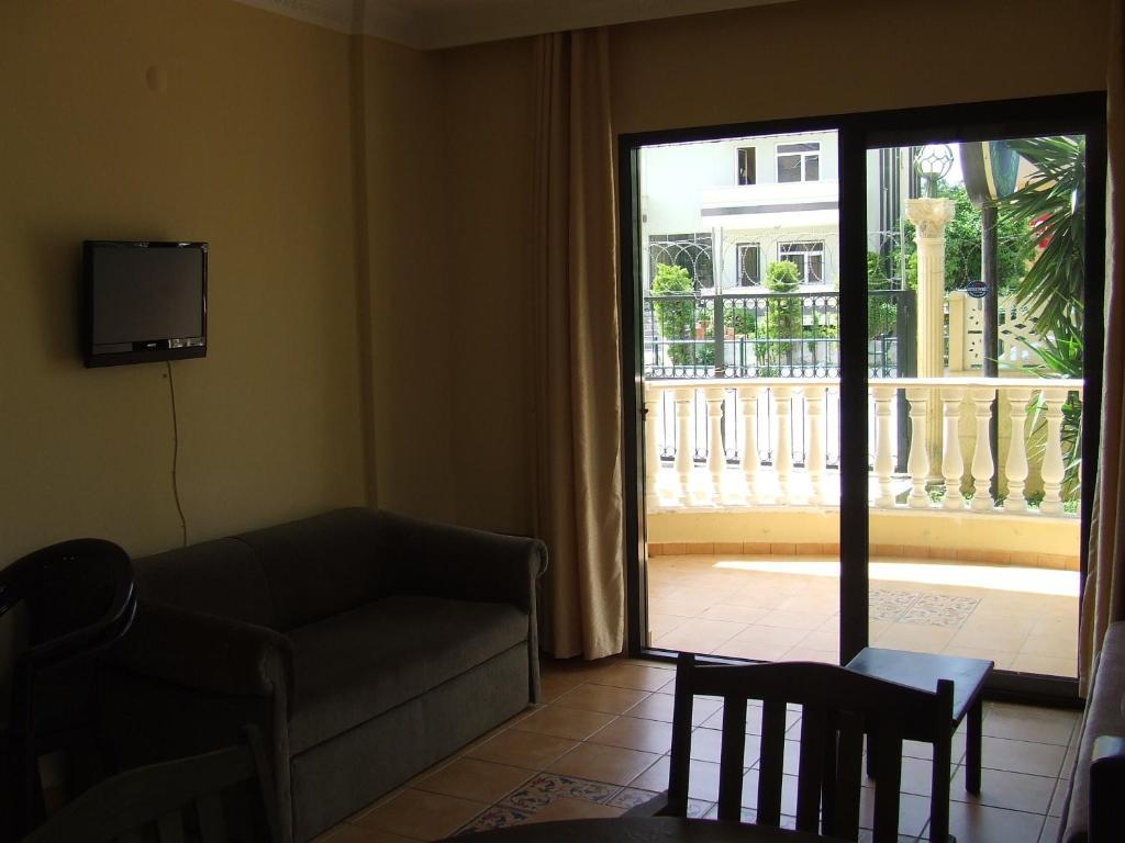 Maxwell Holiday Club Мармарис Екстериор снимка