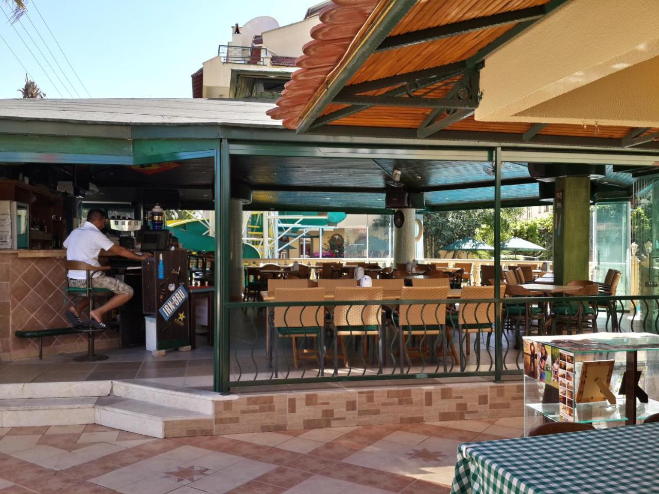 Maxwell Holiday Club Мармарис Екстериор снимка