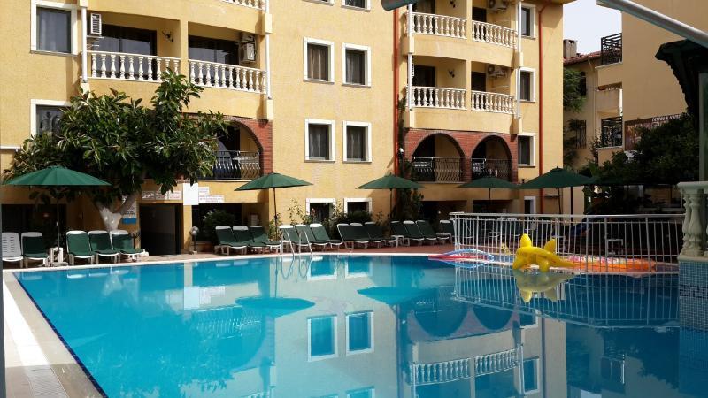 Maxwell Holiday Club Мармарис Екстериор снимка